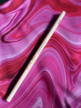 Eleman Soft Black Brow Pencil